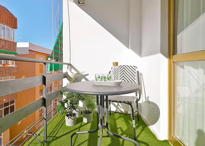 C24 Fantastic 4 Bedroom With Terrace