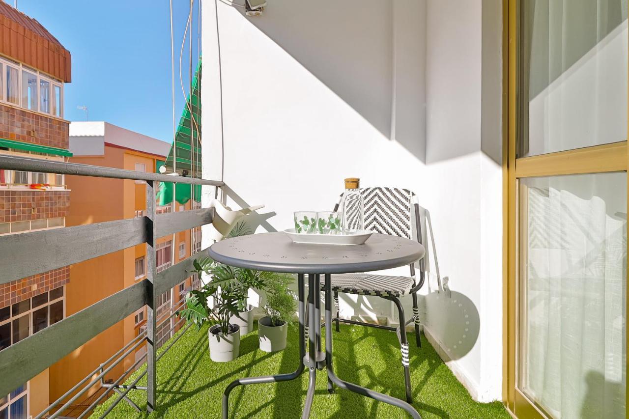 Apartament C24 Fantastic 4 Bedroom With Terrace